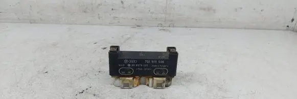 Seat Alhambra (Mk1) Coolant fan relay 701919506 899978000