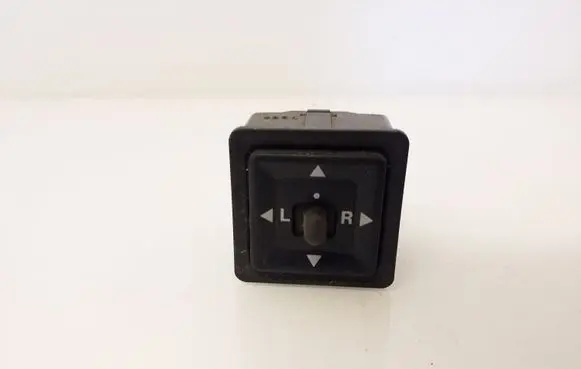 Mitsubishi Colt Wing mirror switch 2775