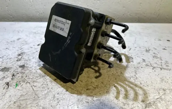 Audi A4 S4 B7 8E 8H ABS Pump 8E0910517D 8E0614517AK