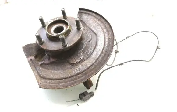 Nissan Juke I F15 Front wheel hub spindle knuckle 40015KK0H