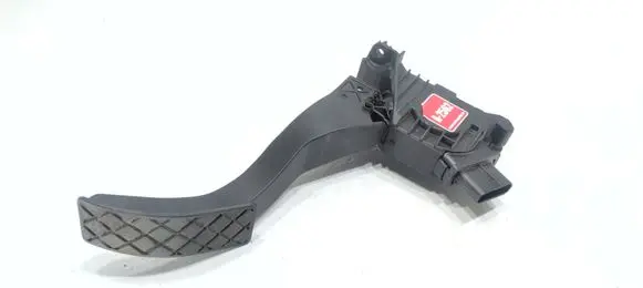 Volkswagen PASSAT B8 Accelerator throttle pedal 5Q1723503H