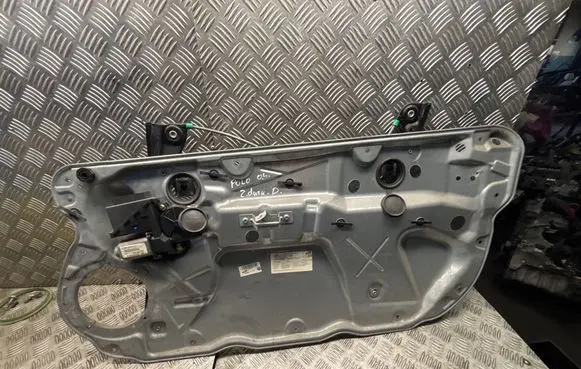 Volkswagen Polo Front door manual window regulator 6Q3837756A