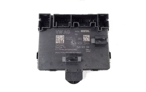 Volkswagen PASSAT B9 Door control unit/module 3WA959394A