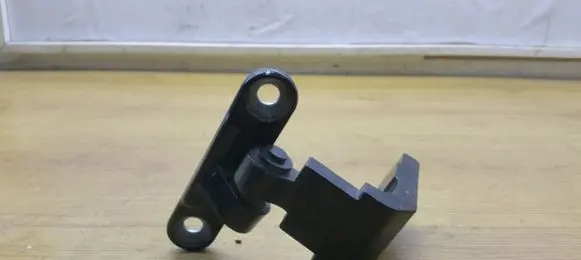 BMW 5 F10 F11 Rear door lower hinge