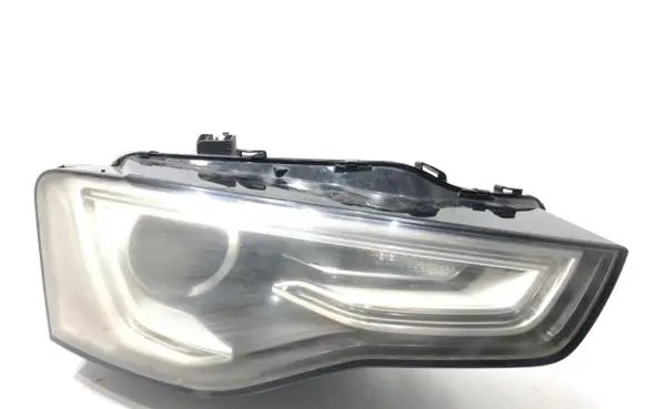 Audi A5 8T 8F Headlight/headlamp 8T0941044C