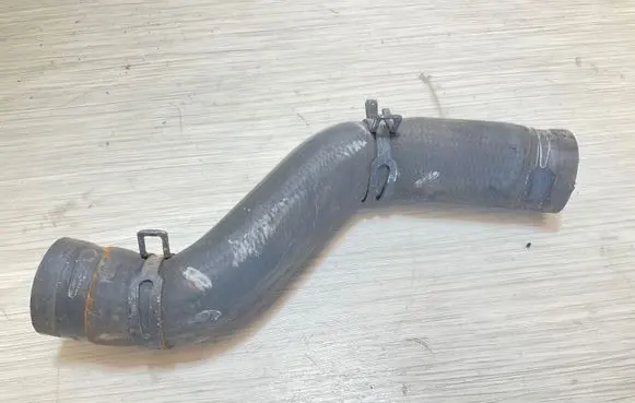 Jeep Cherokee Engine coolant pipe/hose 52079708