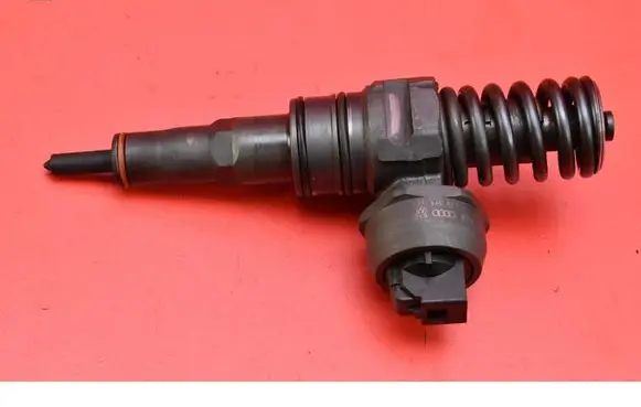 Skoda Superb B5 (3U) Fuel injector 038130073BA