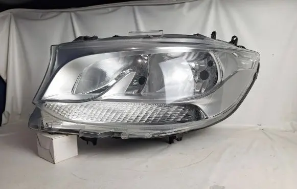 Mercedes-Benz Sprinter W907 W910 Headlight/headlamp A9109060000