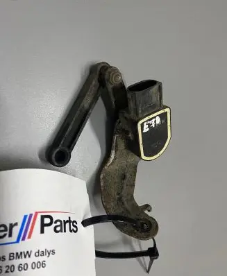 BMW X5 E70 Air suspension front height level sensor 6785205