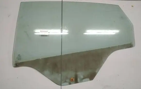 Ford Fiesta Rear door window glass as2