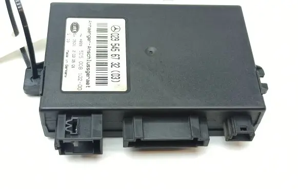 Mercedes-Benz C W203 Tow bar trailer control unit/module 0295456732 5DS00810200 05002030501