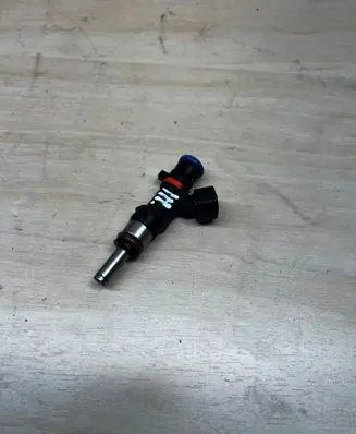 Dacia Sandero Fuel injector 0280158366 4787R16600