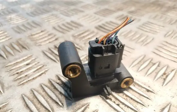 Mini One - Cooper Coupe R56 Airbag deployment crash/impact sensor 6977398