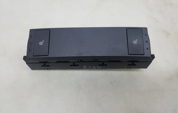 Lexus IS III XE30 Seat heating switch 8475224010