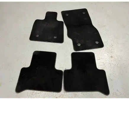 Alfa Romeo Stelvio Car floor mat set 01561262230