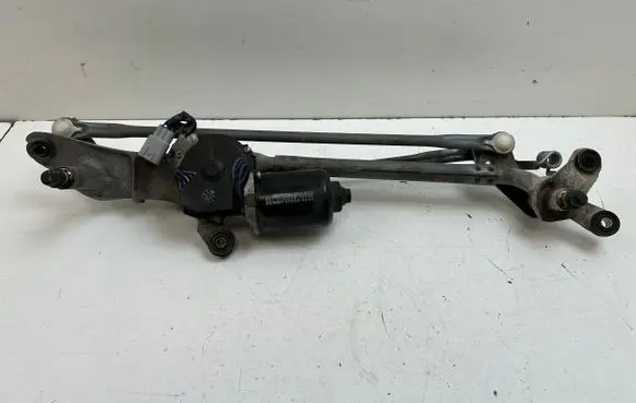 Lexus GS 300 350 430 450H Front wiper linkage and motor 8511030550