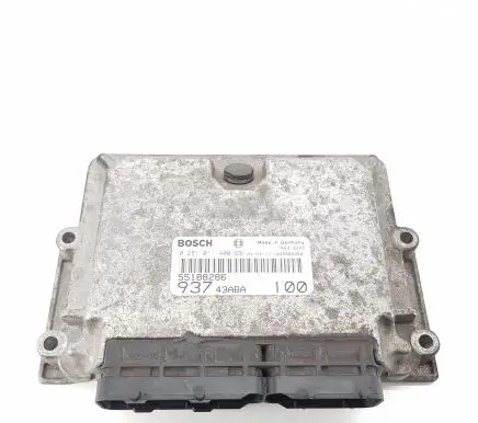 Alfa Romeo 147 Engine control unit/module 93743ABA 0281011400