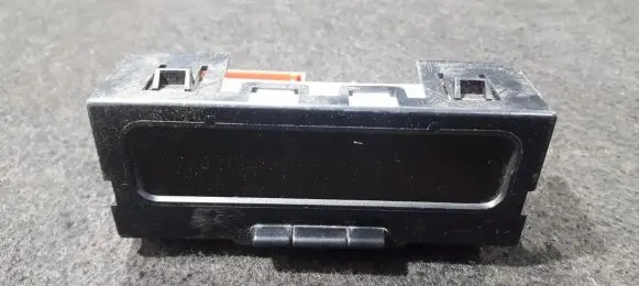 Renault Megane II Screen/display/small screen 8200107839 21667671-1