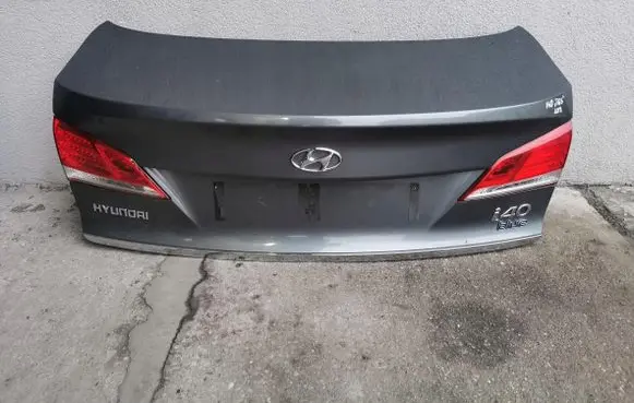Hyundai i40 Tailgate/trunk/boot lid