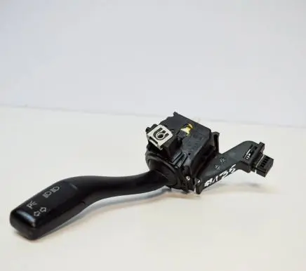 Audi A3 S3 8P Indicator stalk 8P0953513A