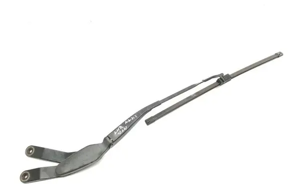 Windshield/front glass wiper blade