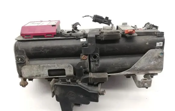 Mazda 6 Hybrid / electric car battery G46L67ZC0