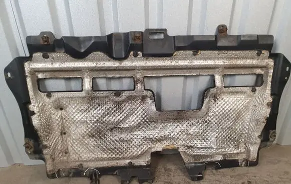 Peugeot 2008 I Engine splash shield/under tray 9682559380