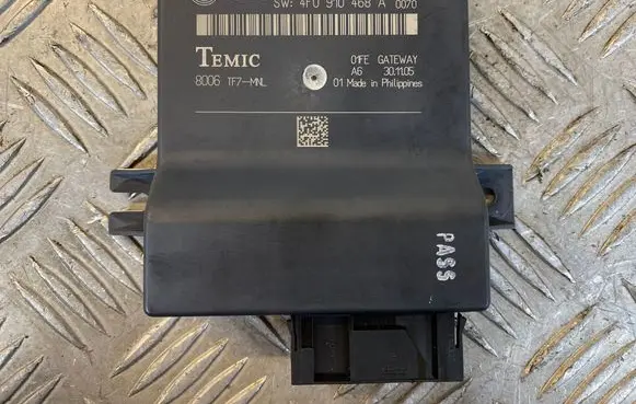 Audi A6 S6 C6 4F Gateway control module 4F0907468D 4F0910468A 8006TF7MNL