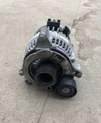 BMW X1 F48 F49 Generator/alternator 8680374 TN1042119870