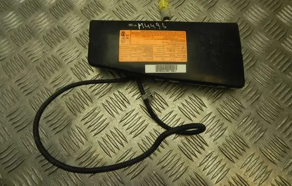 Hyundai i30 Side airbag 2L88911500 M4496