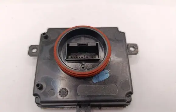 Volkswagen Golf VII Headlight ballast module Xenon 401140244 28357968 4G0907697G