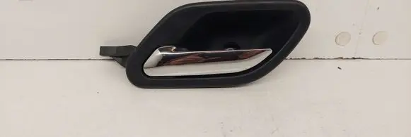 BMW 5 E39 Rear door interior handle 8226049
