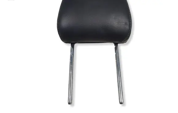 Ford Edge II Front seat headrest
