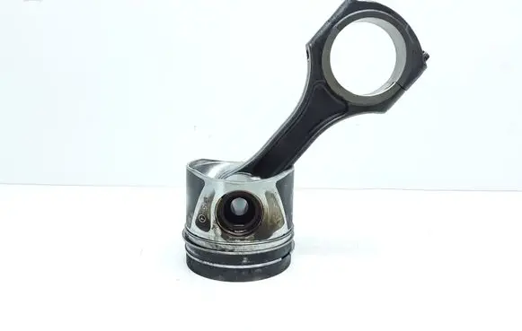 Mercedes-Benz C W204 Piston with connecting rod 