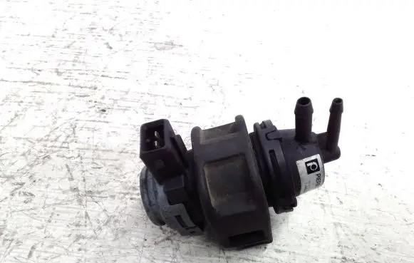 Renault Master III Turbo solenoid valve 8200575400 70225615