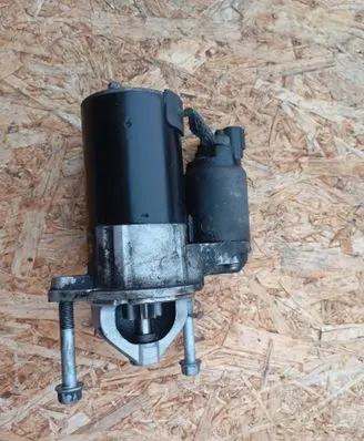 Hyundai i30 Starter motor 361002A300