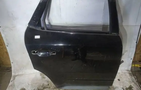 Nissan Murano Z50 Rear door juodos