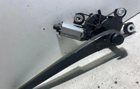 Seat Leon (1P) Rear window wiper motor 5P0955711C 53033812 348384838