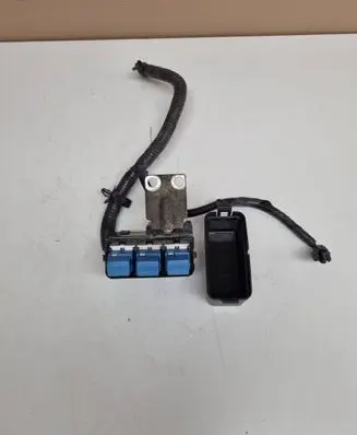 Nissan Qashqai Fuse box set 24382AD100