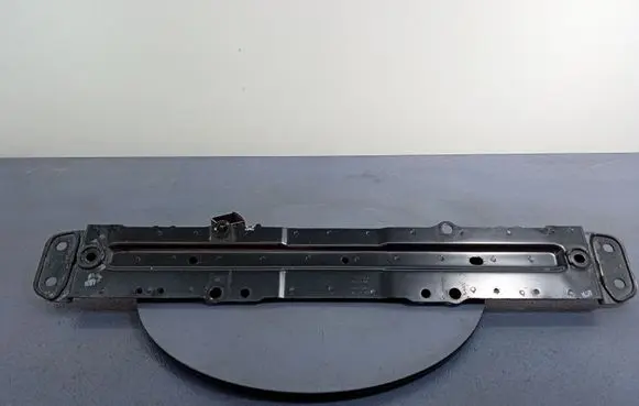 Audi Q7 4M Front bodywork piece 4M0801387F