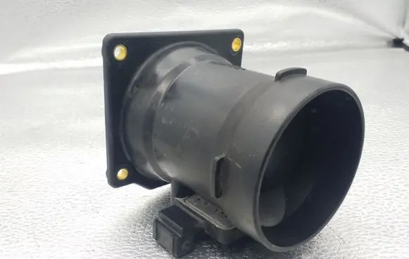 Audi A6 S6 C5 4B Mass air flow meter 078133471C AFH7008C