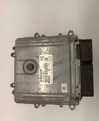 Volvo S60 Engine control unit/module P31303388 31303388 0281015286