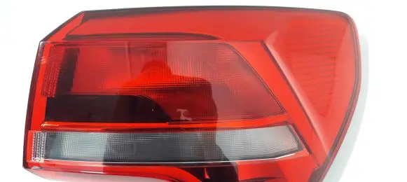 Audi Q3 F3 Rear/tail lights 83A-945-070