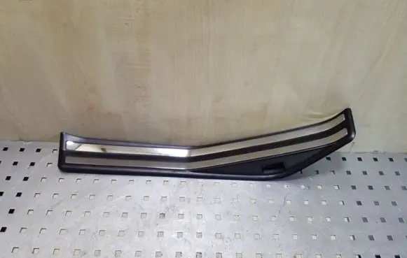 BMW 3 E46 Rear sill trim cover 51478219187
