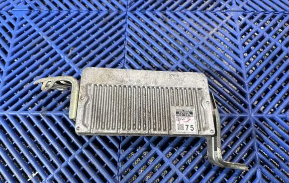 Toyota Auris E180 Engine control unit/module 896610Z750 MB2755003471 B275500347