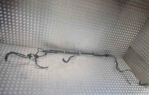 Audi R8 42 Fuel line/pipe/hose 4S0611936EAUDI