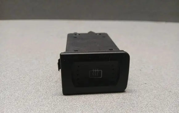Volkswagen Golf IV Hazard light switch 1J0953235D 6N0959621B 1J0953235