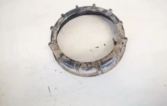 Volkswagen Golf III In tank fuel pump screw locking ring/nut 321201375a