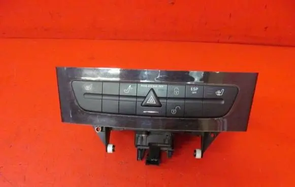 Mercedes-Benz E W211 A set of switches A2116800552 2116800572