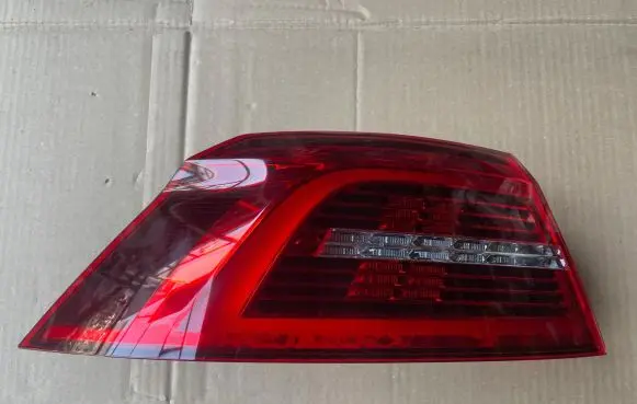 Volkswagen PASSAT B8 Rear/tail lights 3G5945207C